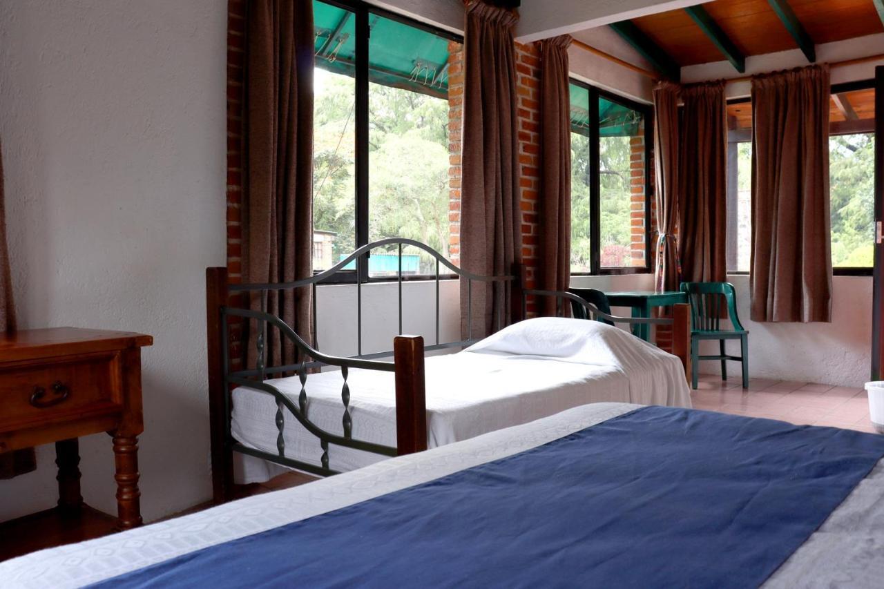 Hotel La Posada Del Valle (Adults Only) Tepoztlán Buitenkant foto