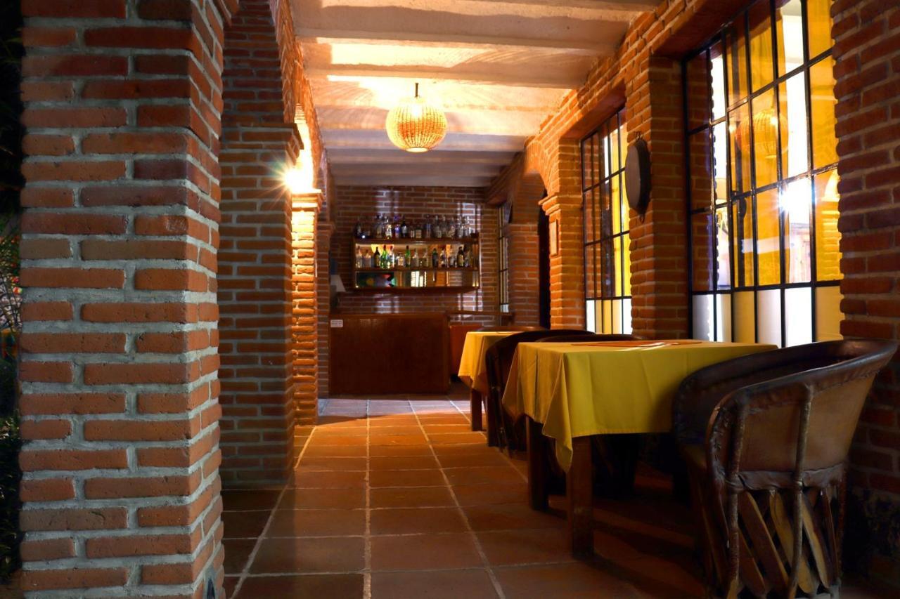 Hotel La Posada Del Valle (Adults Only) Tepoztlán Buitenkant foto