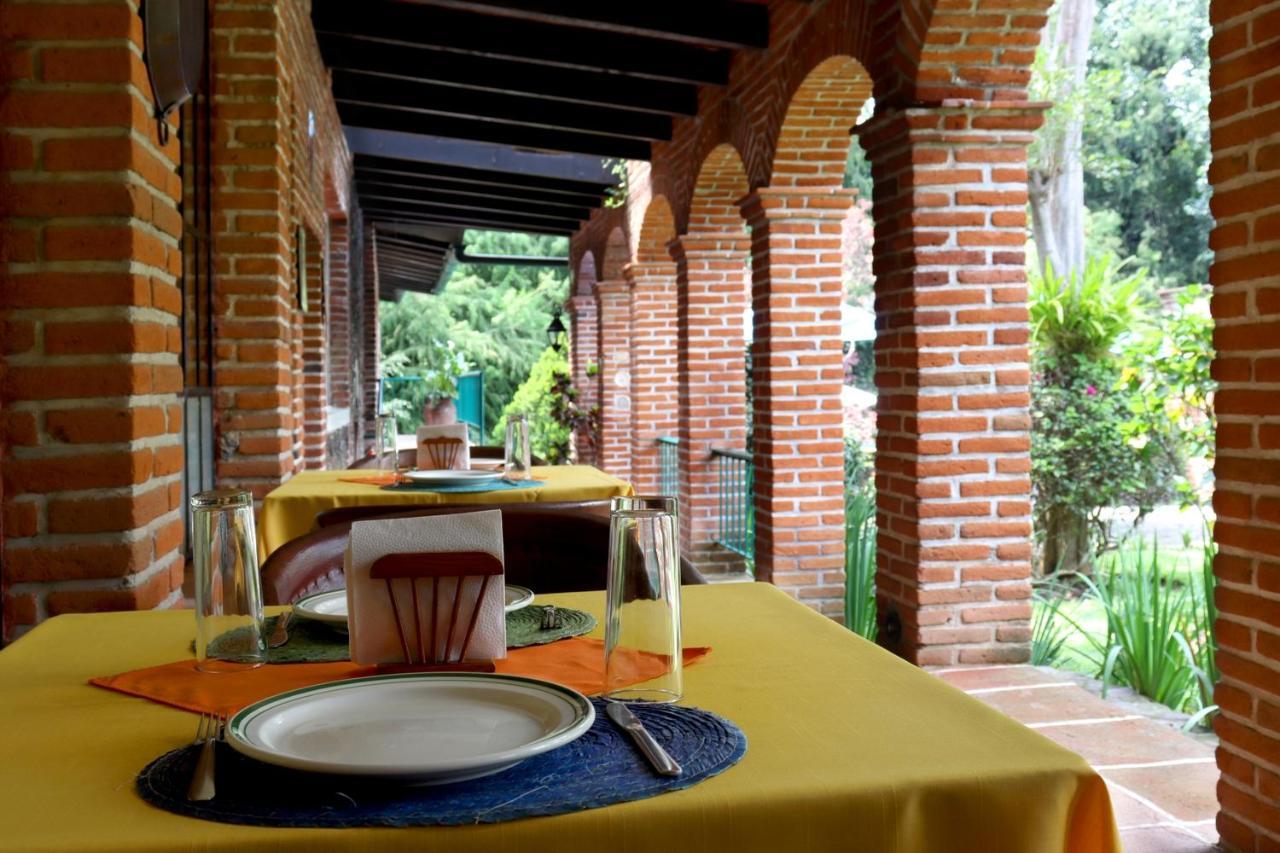Hotel La Posada Del Valle (Adults Only) Tepoztlán Buitenkant foto